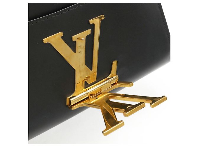 Louis Vuitton Pochette Louise MM Bolsa de ombro em couro Preto - vista 9