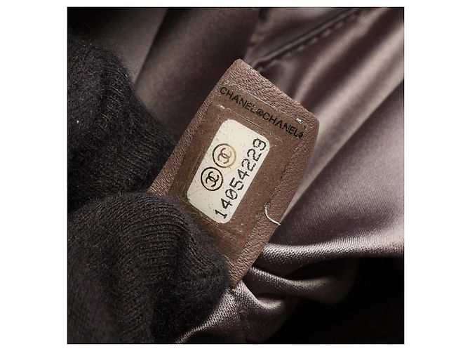 Borsa Tote Chanel Matelassé in pelle nera Nero - vista 5