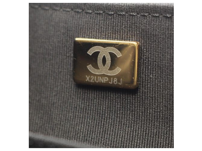 Sac à épaule Chanel en cuir Matelassé Noir - vue 5