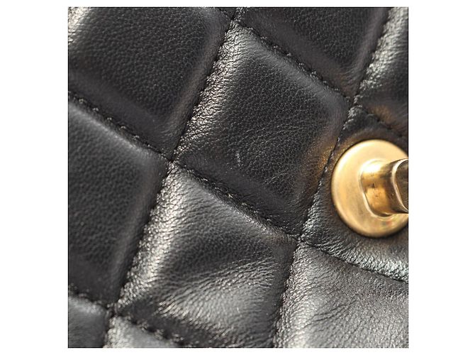 Sac à épaule Chanel en cuir Matelassé Noir - vue 7