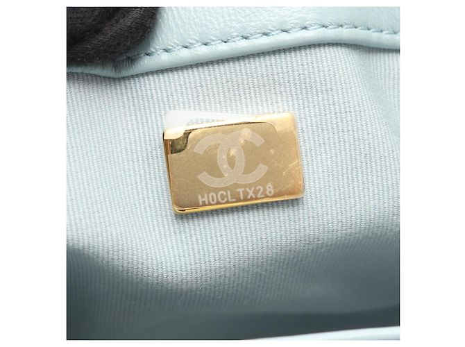 Borsa a tracolla Chanel Matelassé in pelle di agnello Blu - vista 5