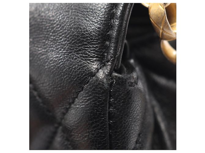 Borsa a tracolla Chanel Matelassé in pelle d'agnello nera Nero - vista 9