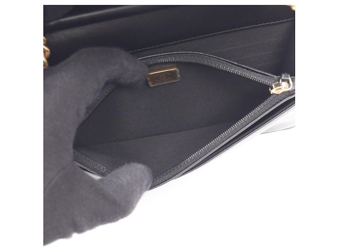 Borsa a tracolla Chanel Boy Matelassé Nero - vista 4