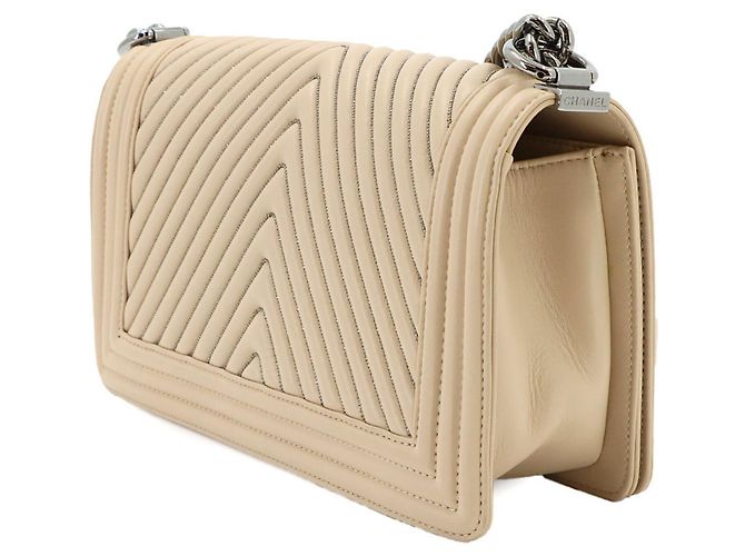 Borsa a tracolla Chanel Boy Chain Beige - vista 4