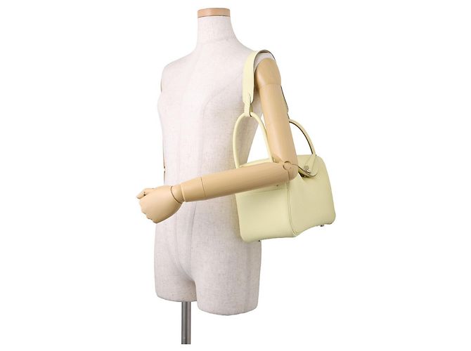 Hermès Bolsa Hermes Lindy 26 em Cream Cru - vista 4
