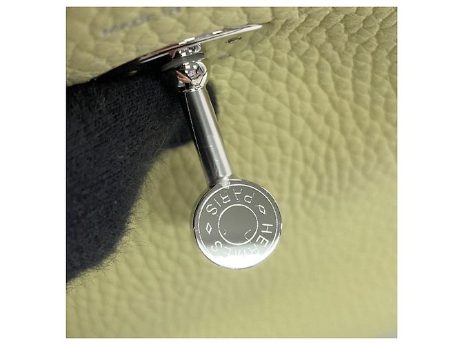 Hermès Bolsa Hermes Lindy 26 em Cream Cru - vista 8