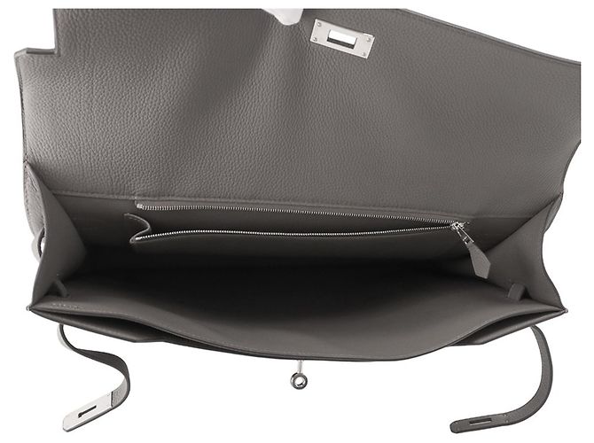 Hermès Borsa Hermes Kelly Depeches 36 in pelle Togo Etain Grigio - vista 5