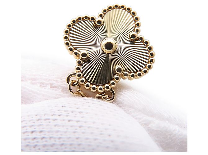 Colar Pendente Alhambra Van Cleef & Arpels Dourado - vista 5