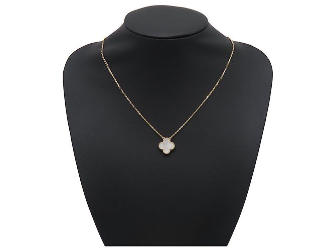 Collier Pendant Alhambra Van Cleef & Arpels Doré - vue 3