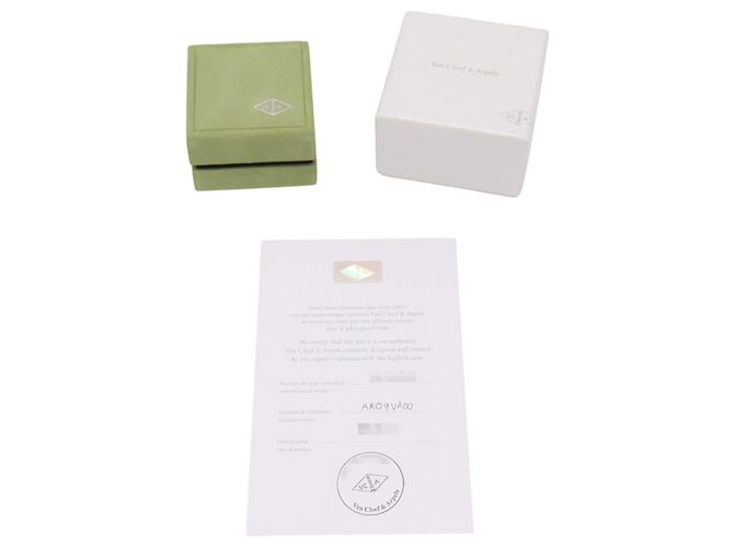 Van Cleef & Arpels Alhambra Halskette mit Malachit-Anhänger Golden - Ansicht 13