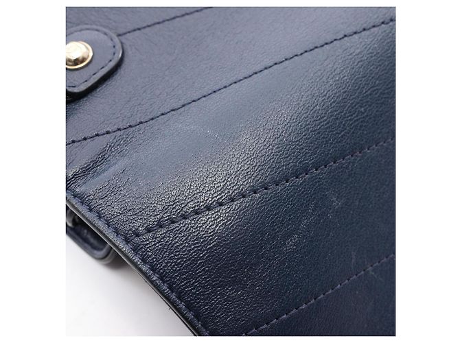 Borsa a spalla Chanel Chevron V-Stitch Nero Blu navy - vista 10