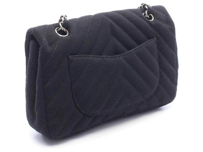 Borsa a tracolla Chanel Chevron V-Stitch Nero - vista 2