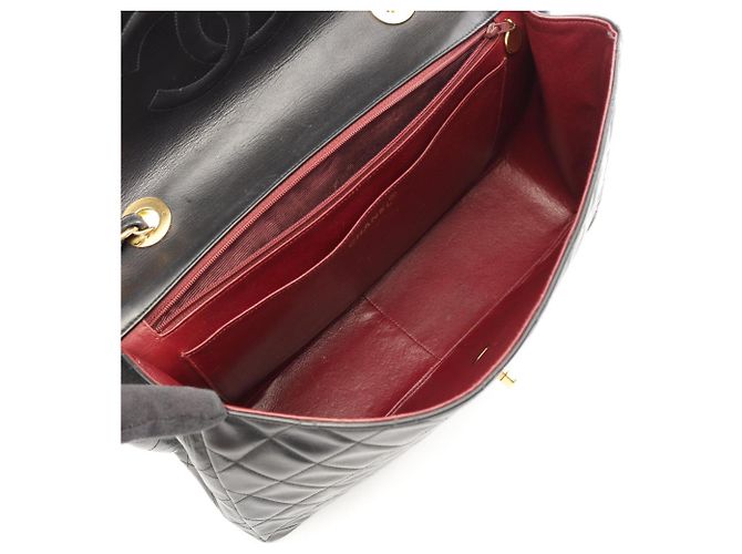 Borsa a tracolla Chanel Large Matelassé 34 Nero - vista 3