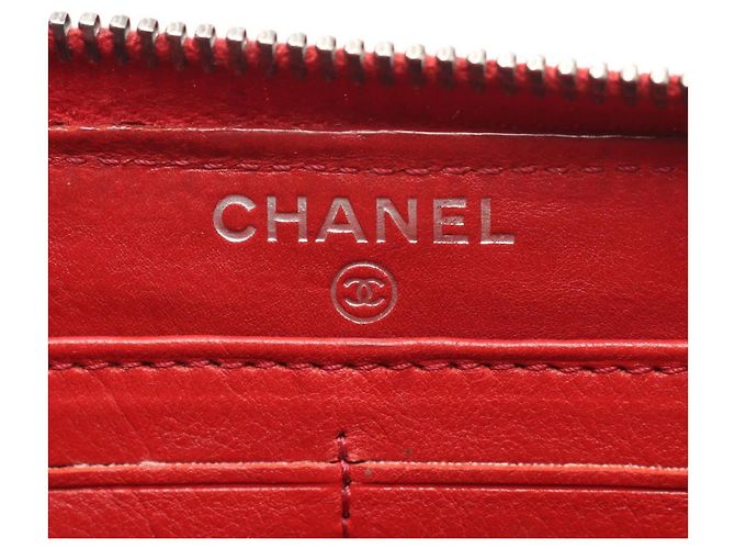 Portafoglio lungo rotondo Chanel Boy con hardware argento antico Rosso - vista 4