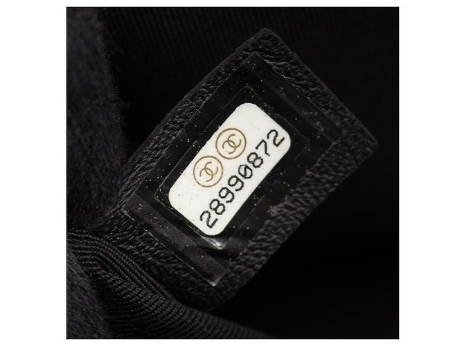 Borsa a tracolla Chanel Boy in pelle di vitello grana nera Nero - vista 5