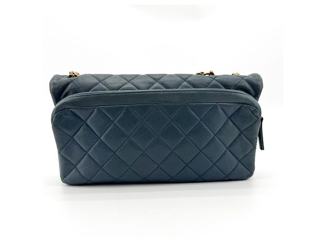 Chanel CC Crown Flap Quilted Leather Small Azul - vista 2