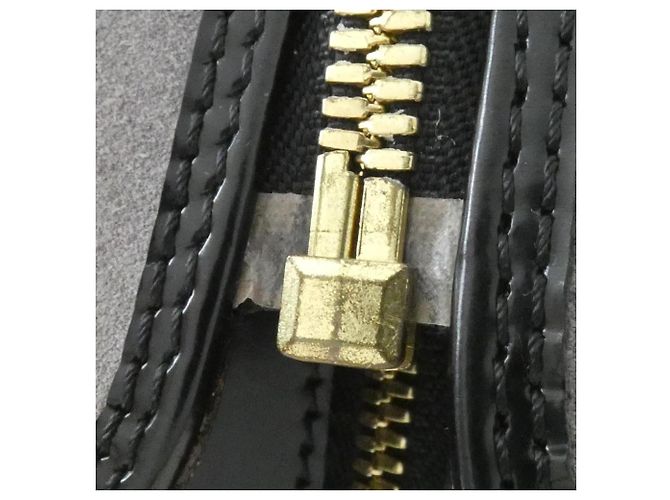 Louis Vuitton Stamp Handtasche M95237 in Gris Wildleder Grau - Ansicht 5