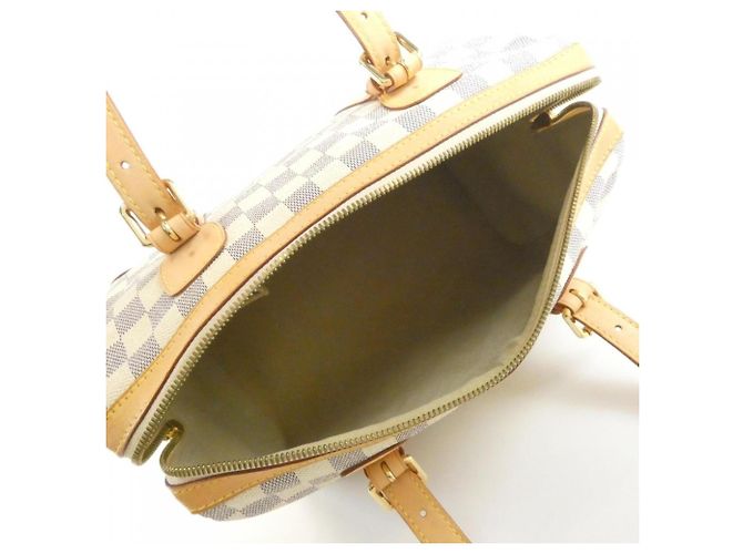 Sac à main Louis Vuitton Damier Azur Berkeley Bleu - vue 10