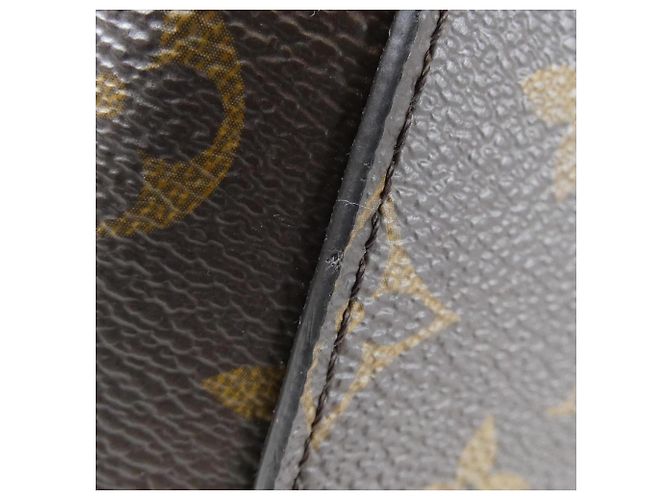 Sac à main Louis Vuitton Monogram Cluny BB Marron Écru - vue 4