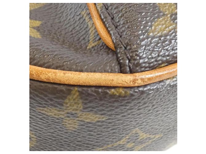 Bolso de hombro Louis Vuitton Monogram Thames GM Castaño - vista 3