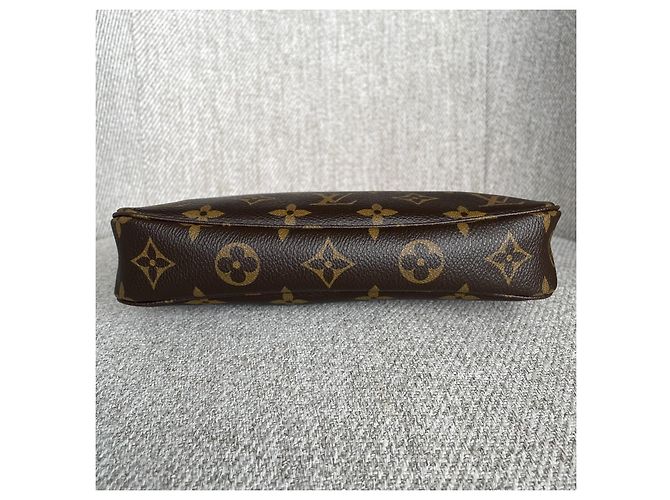Louis Vuitton Monogram Pochette Accessoires Handtasche Braun Monogramm - Ansicht 5
