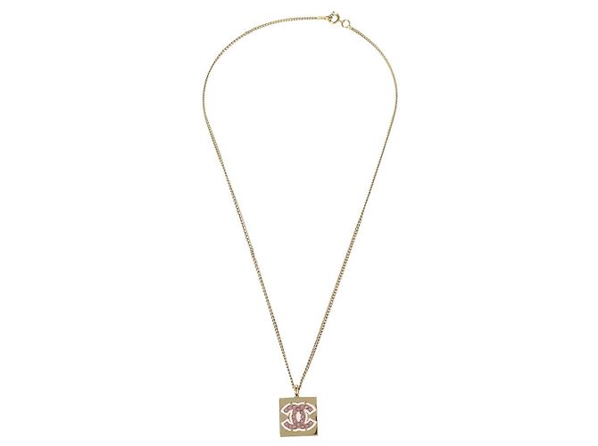 Pendente quadrato Chanel CC in metallo con cristalli D'oro - vista 2