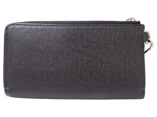 Louis Vuitton Long Bi-Fold Wallet in Taiga Leather Black Grey - view 2