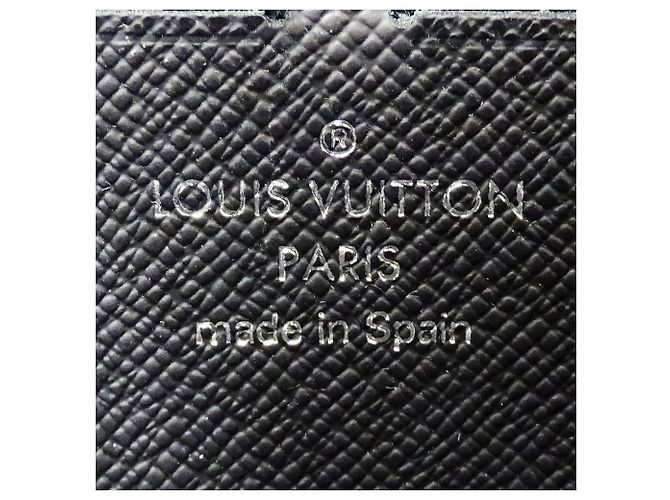 Louis Vuitton Long Bi-Fold Wallet in Taiga Leather Black Grey - view 8