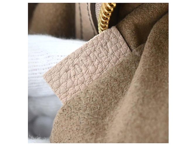 Louis Vuitton Selene Mahina Leather MM Bege - vista 5
