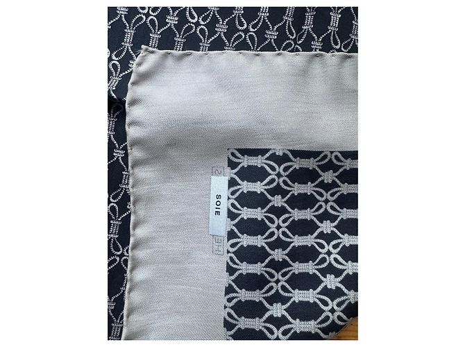 Hermès Silk Scarf Black Beige - view 6