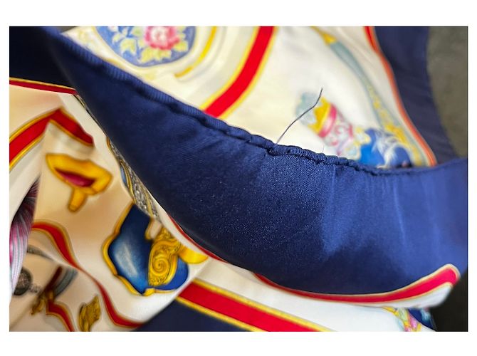 Hermès Hermes Carré 90 Silk multicolor 90 x 90 Mehrfarben - Ansicht 6