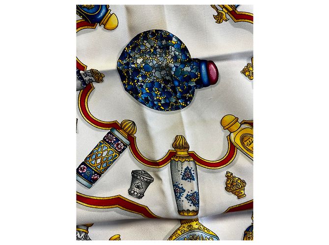 Hermès Hermes Carré 90 Silk multicolor 90 x 90 Mehrfarben - Ansicht 7