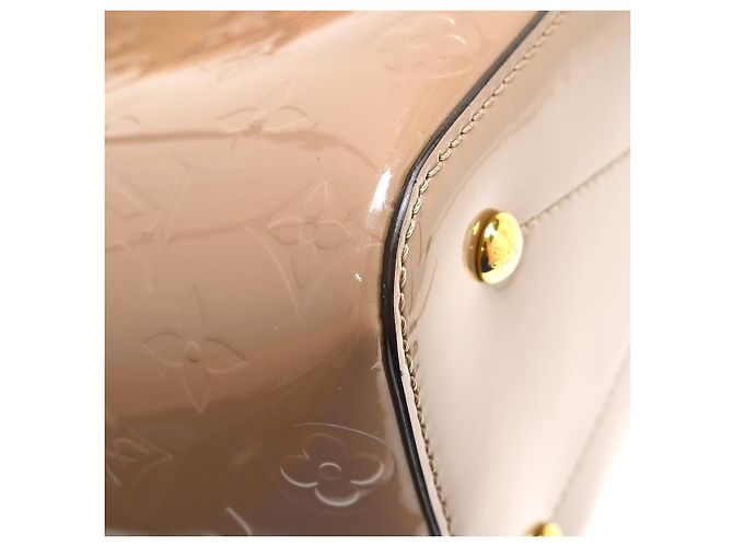 Louis Vuitton Long Beach Monogram Vernis MM Bege - vista 7