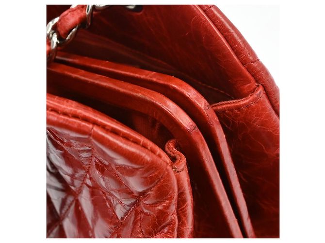 Chanel Just Mademoiselle en cuir de veau matelassé Medium Rouge - vue 7