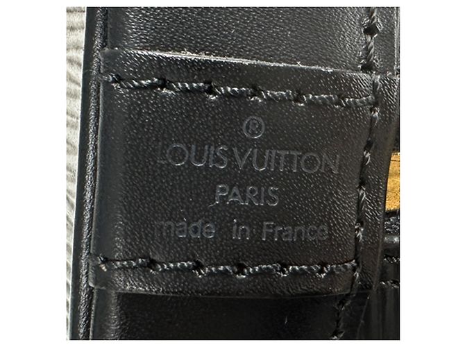 Bolsa Louis Vuitton Alma PM Preto - vista 6