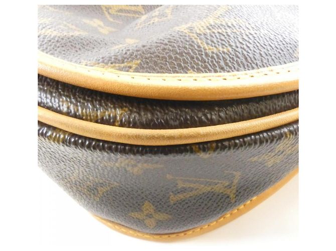 Louis Vuitton Monogram Menilmontant PM M40474 Schultertasche Braun - Ansicht 3