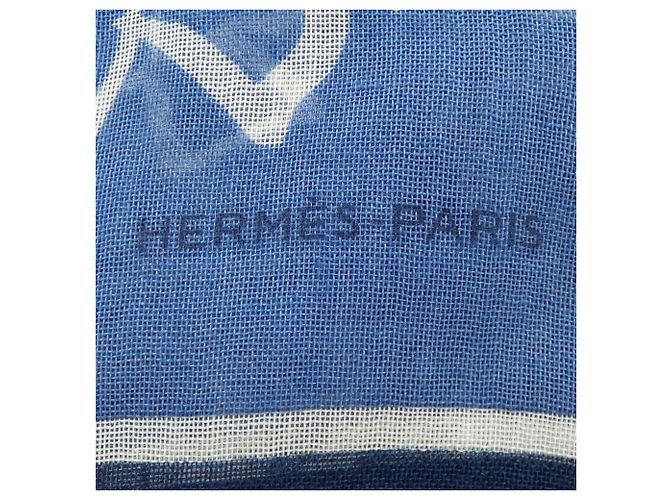 Hermès Hermes Calligraphie Equestre H554700T Carre H140 Shawl Bianco Blu - vista 4