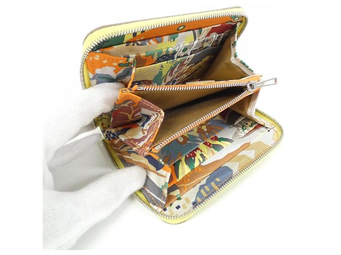 Silk In Hermès Cartera compacta de seda Hermes EN LIBERTE Dorado Naranja Amarillo - vista 8