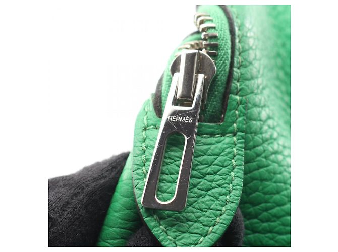 Hermès Bolso Hermes Victoria II 35 Bamboo Verde - vista 13