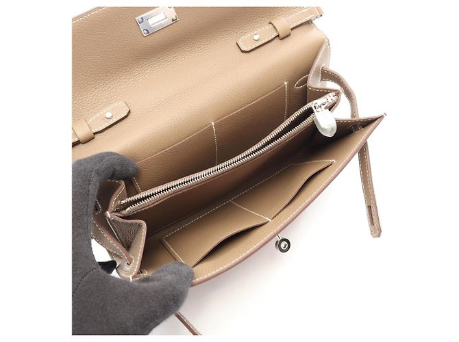 Hermès Borsa a tracolla Hermes Kelly Long To Go Marrone Taupe - vista 3