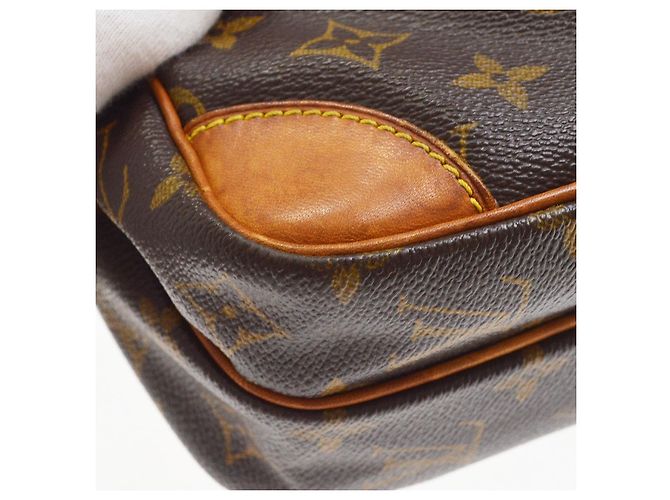 Louis Vuitton Amazone Monogram Canvas MM Brown - view 7