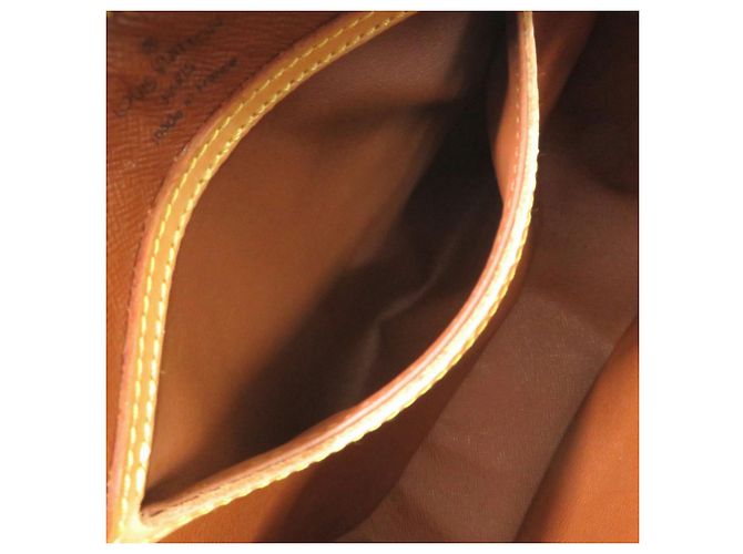 Louis Vuitton Blois Monogram Schultertasche Braun Monogramm - Ansicht 6