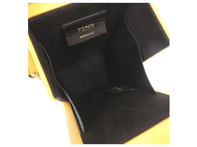 Borsa a tracolla Fendi in pelle gialla Giallo - vista 6