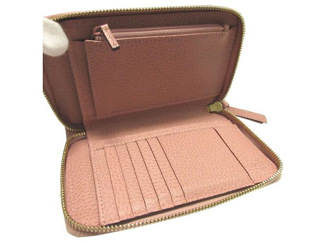 Gucci Pink Leather Bi-Fold Wallet - view 3