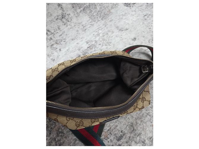 Borsa Gucci Half Moon Hobo GG Supreme Marrone Beige - vista 9