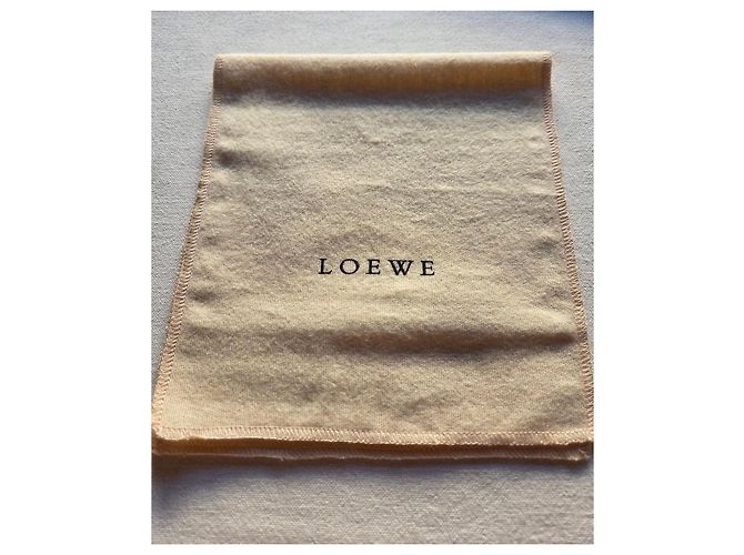 Pochette Piatta Loewe Anagram in Camoscio Marrone chiaro - vista 9