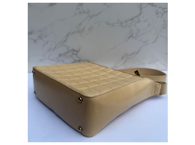 Timeless Borsa a tracolla Chanel Chocolate Bar Beige in pelle d'agnello - vista 10