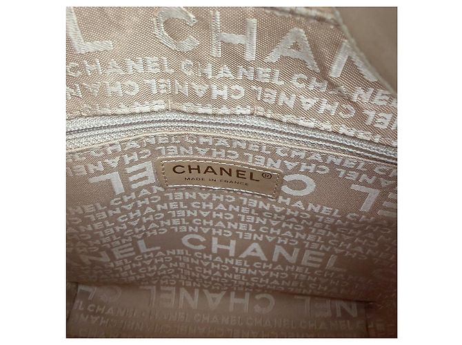 Timeless Borsa a tracolla Chanel Chocolate Bar Beige in pelle d'agnello - vista 15