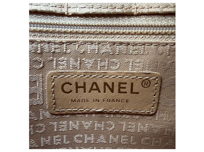 Timeless Borsa a tracolla Chanel Chocolate Bar Beige in pelle d'agnello - vista 16