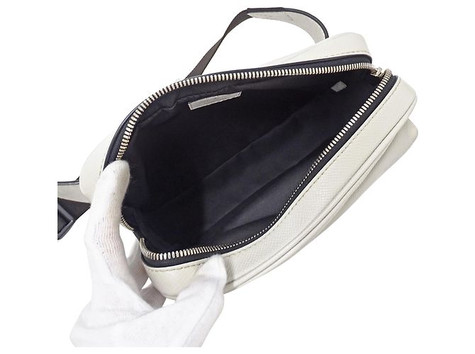 Borsa a tracolla Louis Vuitton Taigarama Bianco - vista 5